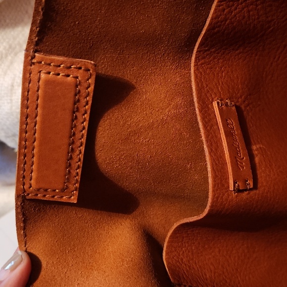 Madewell leather crossbody - Picture 4 of 10